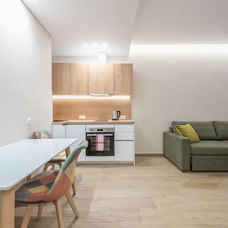 Elegant Apartment In Афины Экстерьер фото