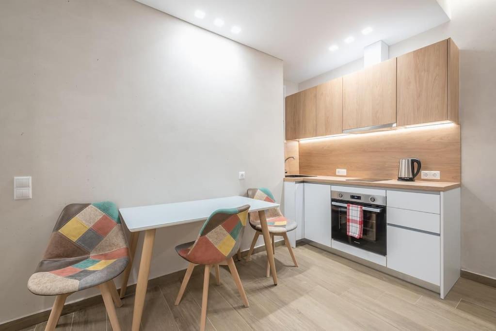 Elegant Apartment In Афины Экстерьер фото