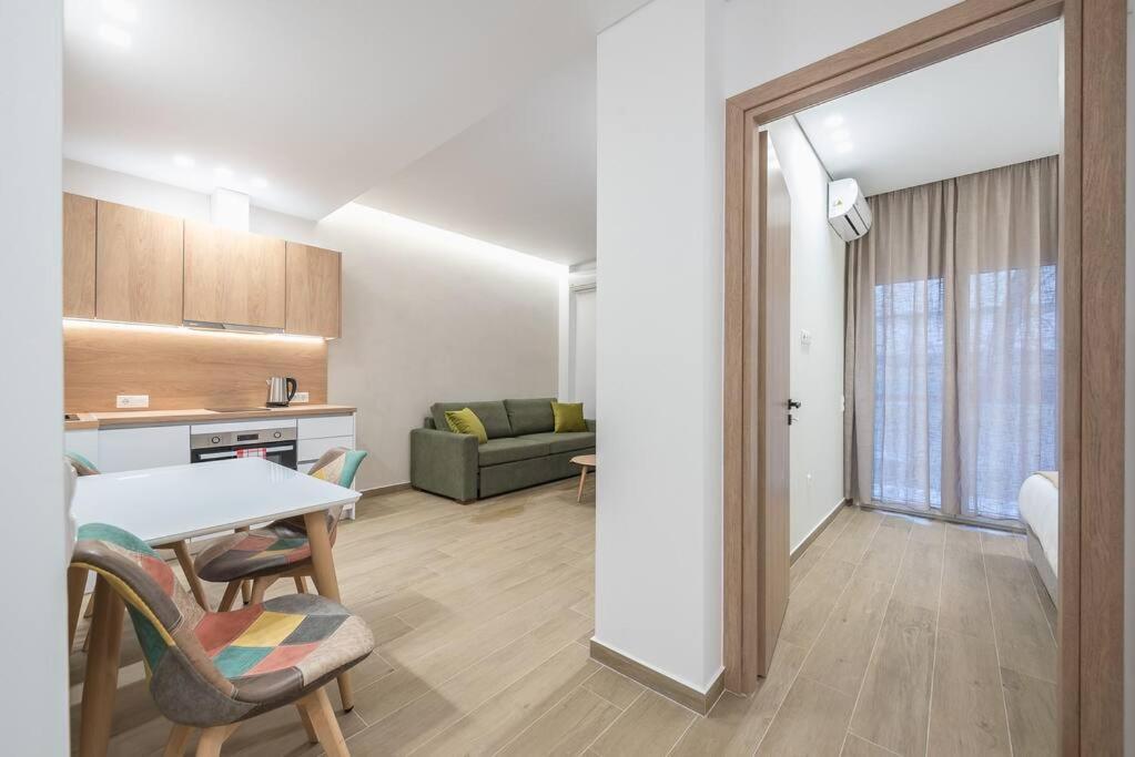 Elegant Apartment In Афины Экстерьер фото